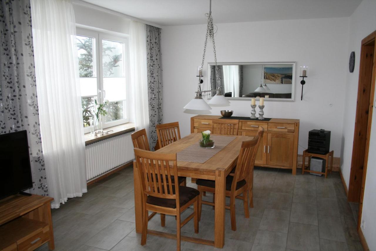 Frey - Ferienhaus Ueber Zwei Etagen Mit Terrasse Eggebek Esterno foto